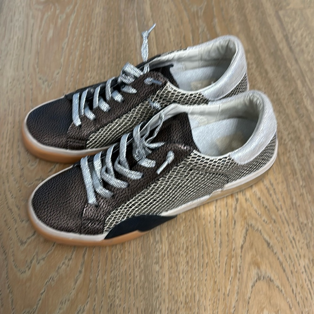 Dolce Vita slip on sneakers